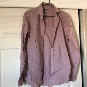 Express fitted button up